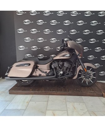 Indian Chieftain Dark Horse 2019 | 4.999 km | Gris Mate | 24.999€