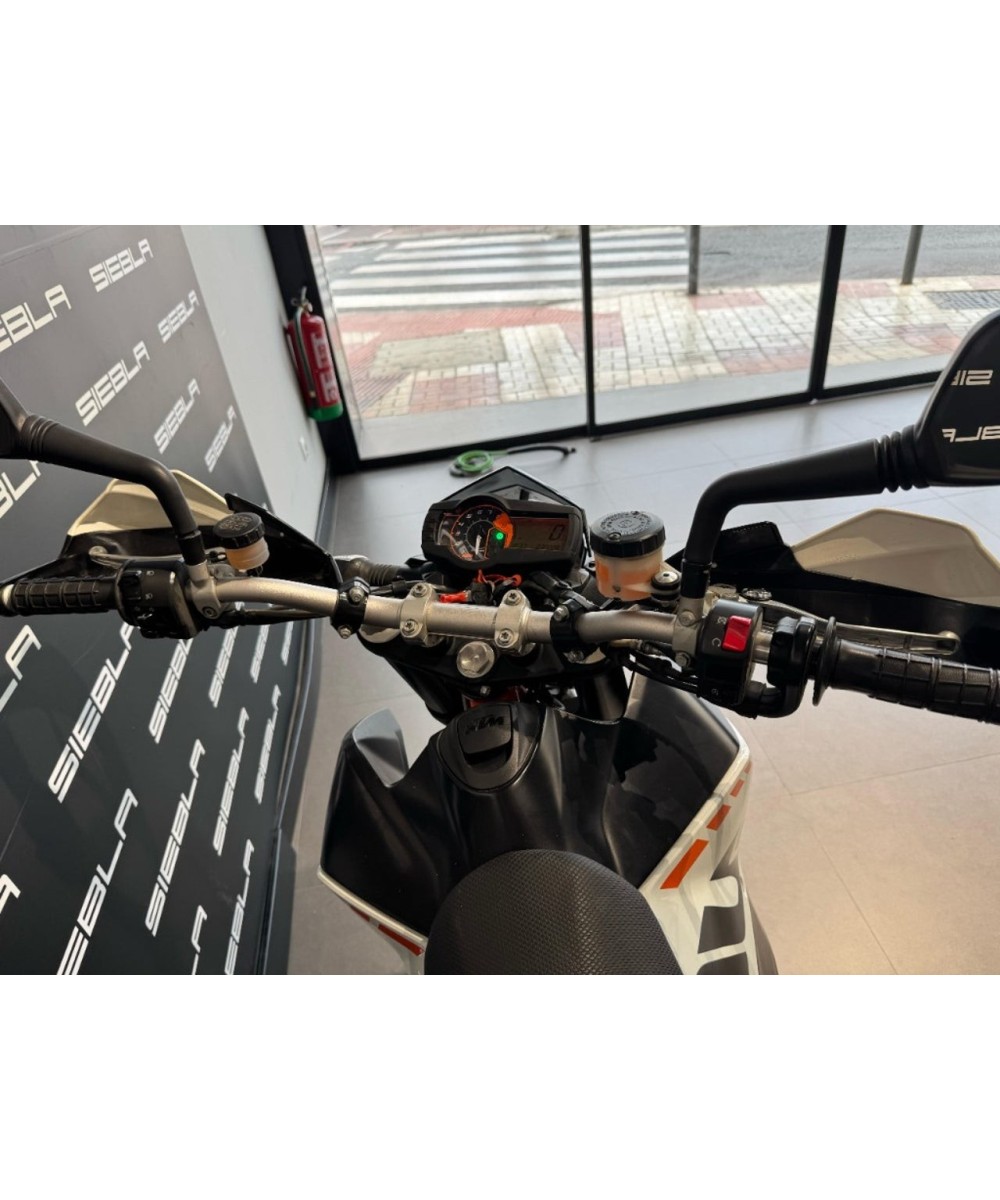 KTM 690 Duke R 2011 | 30,500 km | €4,490