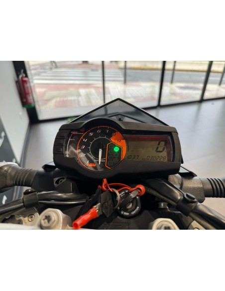 KTM 690 Duke R 2011 | 30,500 km | €4,490