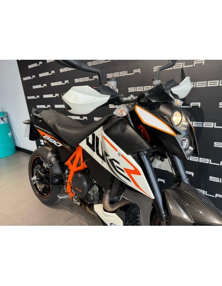 KTM 690 Duke R 2011 | 30,500 km | €4,490