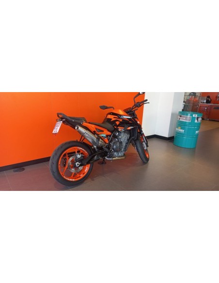 KTM 890 Duke GP 2022 | 7.863 km | 8.290€