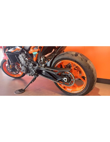 KTM 890 Duke GP 2022 | 7.863 km | 8.290€