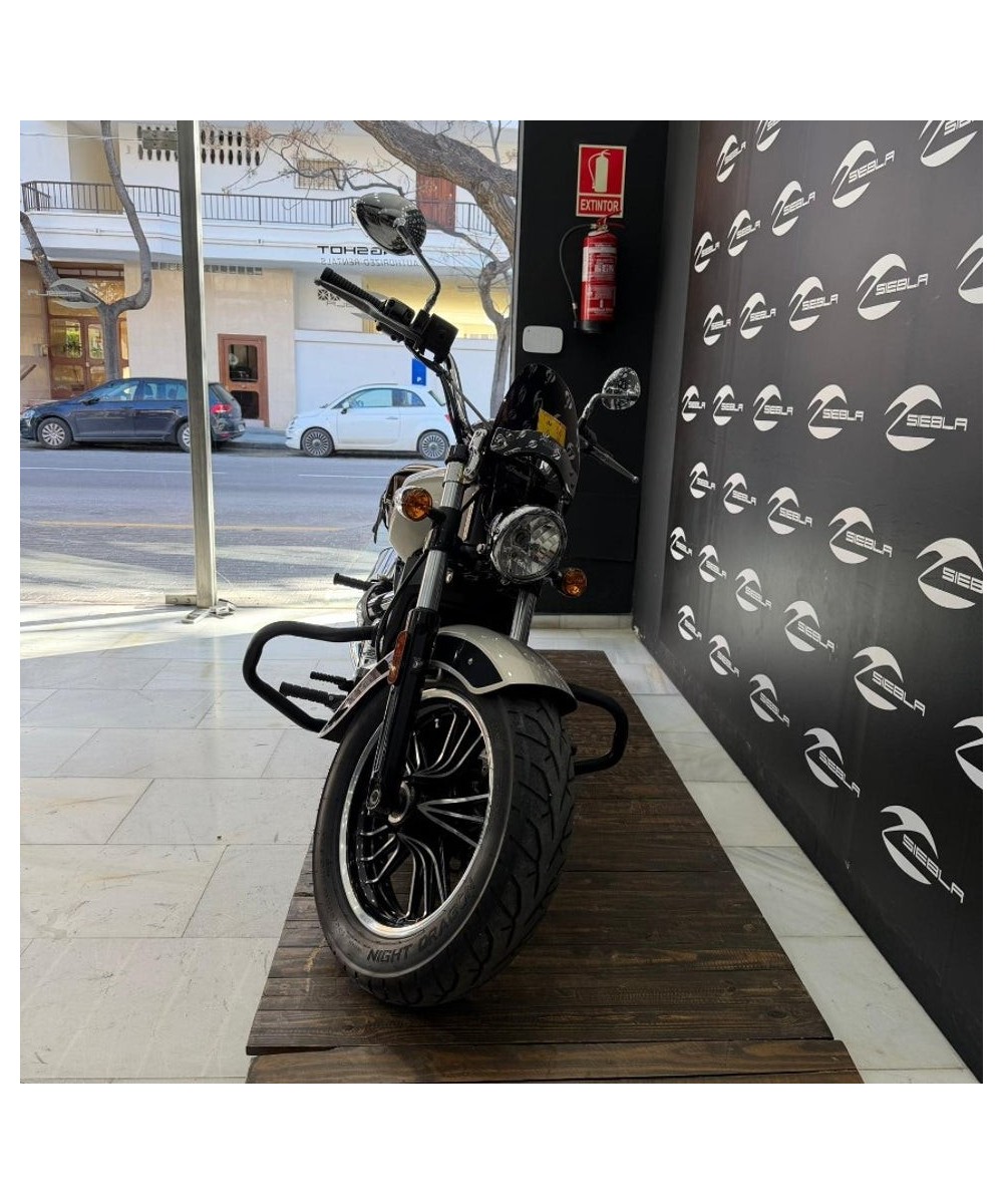Indian Scout 1200 2022 | 9.860 km | Plata | 10.999€