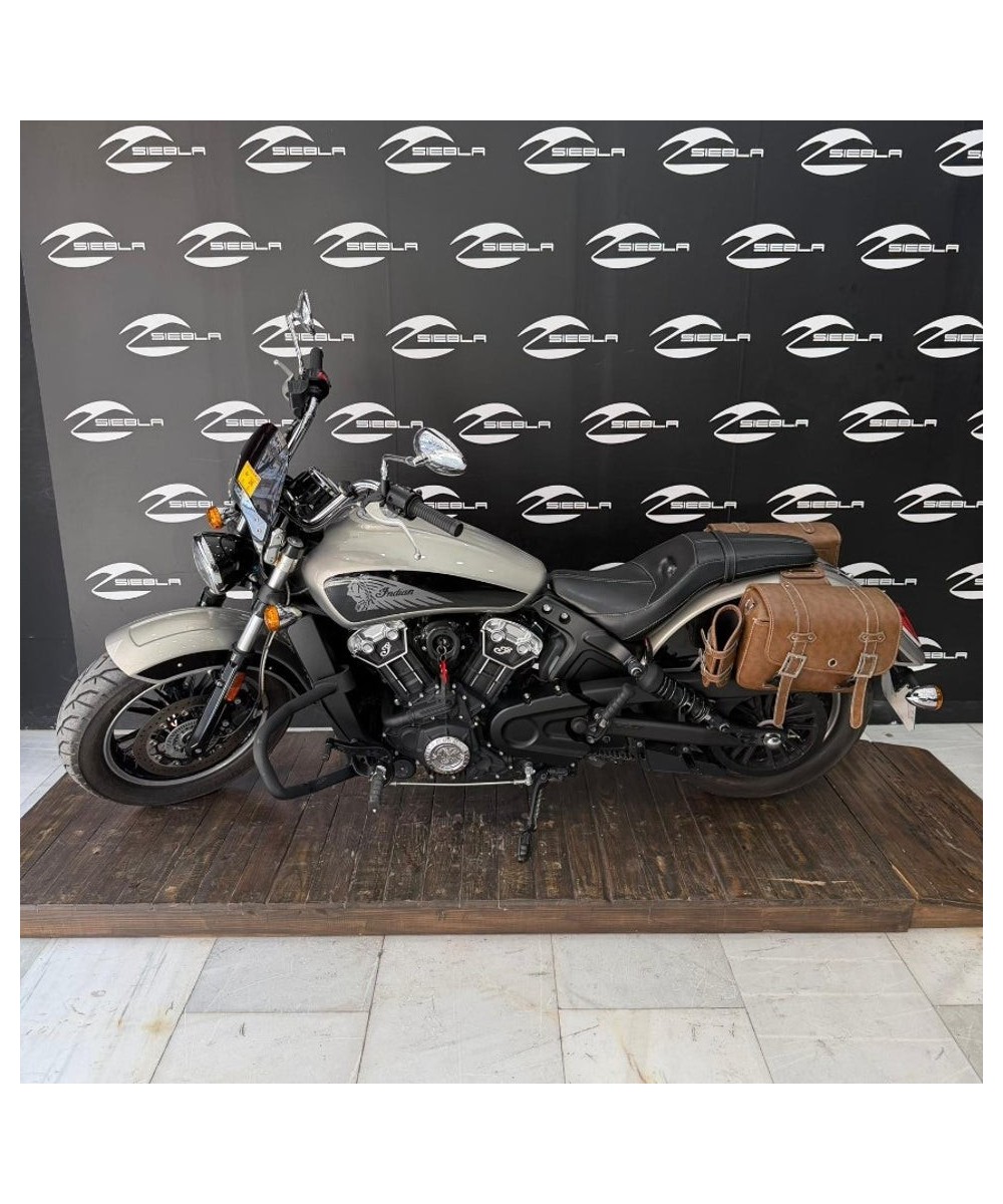 Indian Scout 1200 2022 | 9.860 km | Plata | 10.999€