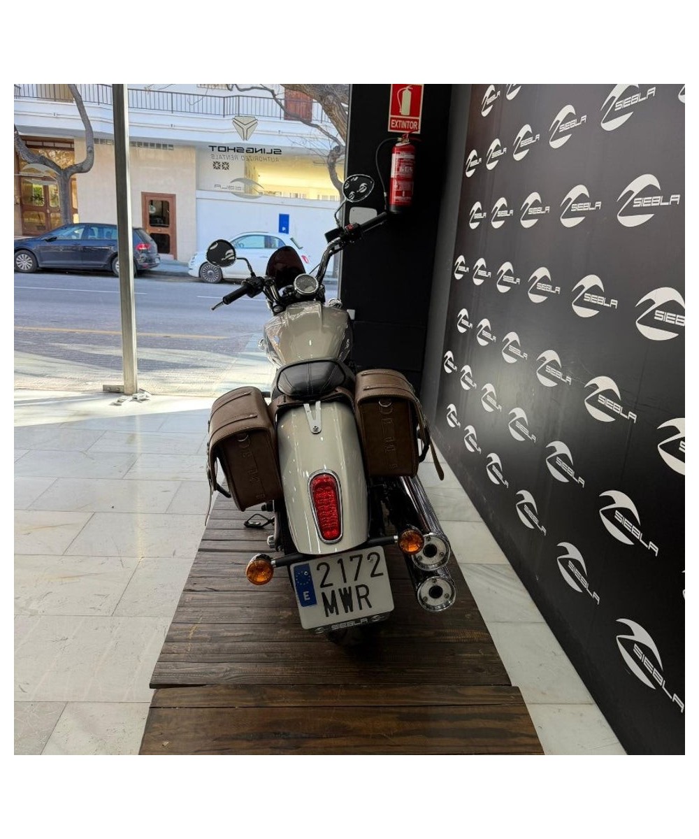 Indian Scout 1200 2022 | 9.860 km | Plata | 10.999€