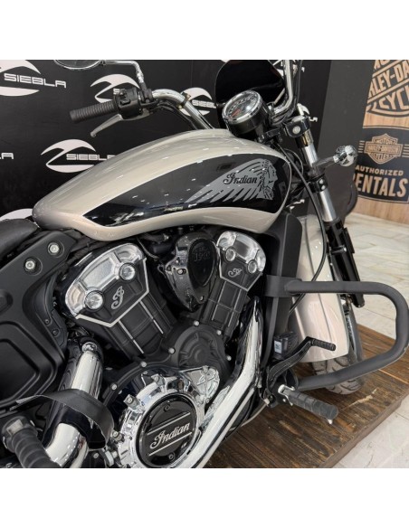 Indian Scout 1200 2022 | 9.860 km | Plata | 10.999€