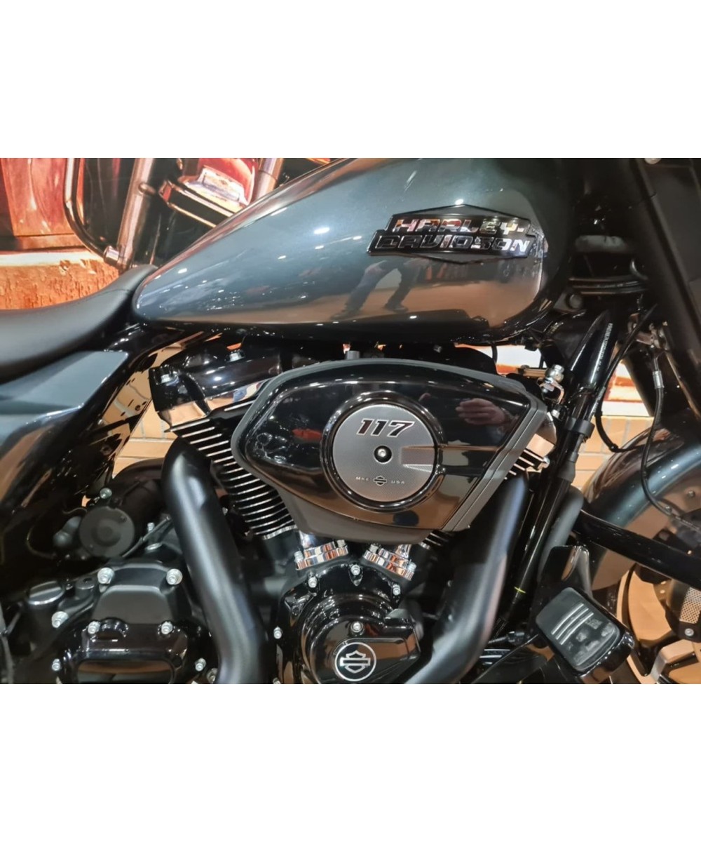 Harley‑Davidson Street Glide 2025 | 2.100 km | 32.990€
