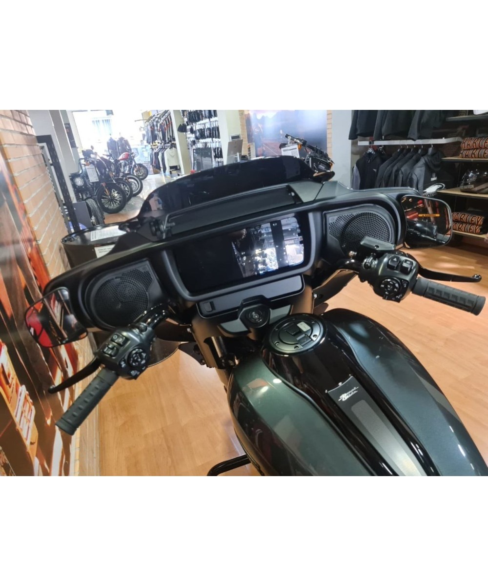 Harley‑Davidson Street Glide 2025 | 2.100 km | 32.990€
