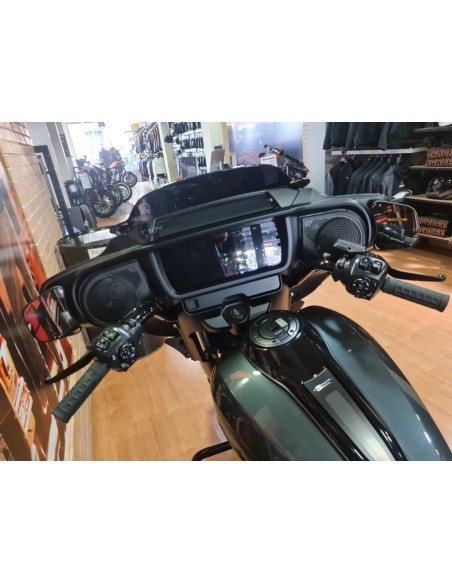 Harley‑Davidson Street Glide 2025 | 2.100 km | 32.990€