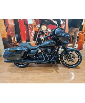 Harley‑Davidson Street Glide 2025 | 2.100 km | 32.990€