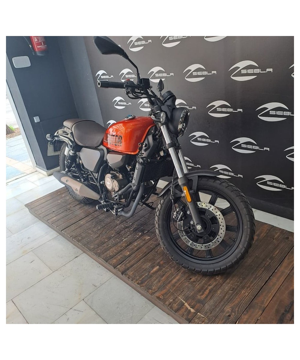 QJ SRV 125 2024 | 7,696 km | Orange | €2,199