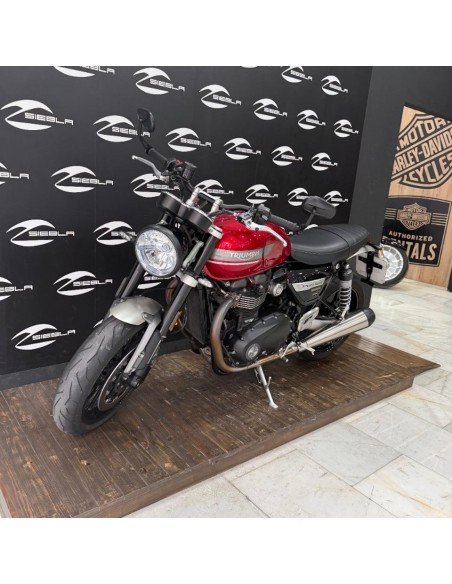 Triumph Speed Twin 1200 2021 | 19.896 km | 9.399€