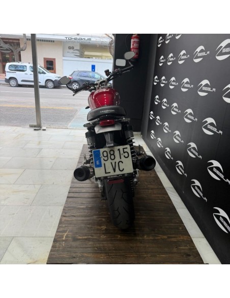 Triumph Speed Twin 1200 2021 | 19.896 km | 9.399€