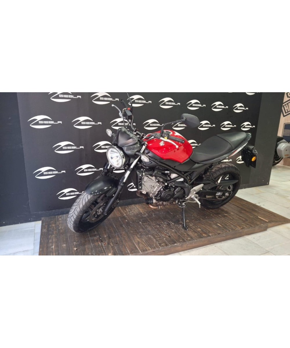 Suzuki SV650 | 28,300 km | Red | 1‑year warranty