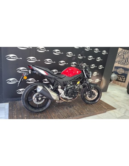 Suzuki SV650 | 28,300 km | Red | 1‑year warranty