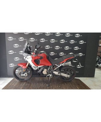 MV Agusta Enduro Veloce 2024 | 3,156 km | Red | €17,399