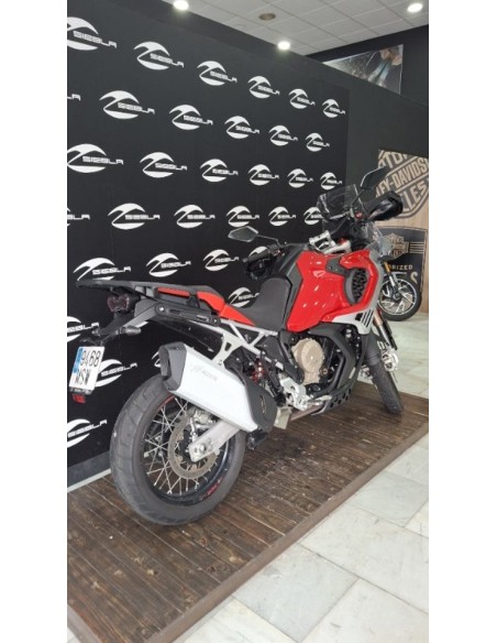 MV Agusta Enduro Veloce 2024 | 3,156 km | Red | €17,399
