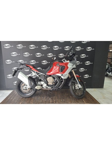 MV Agusta Enduro Veloce 2024 | 3,156 km | Red | €17,399