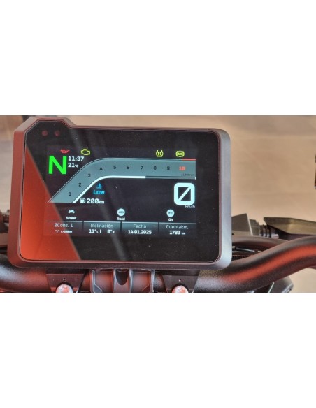 KTM 990 Duke 2025 | 1.783 km | Naranja | 12.490€