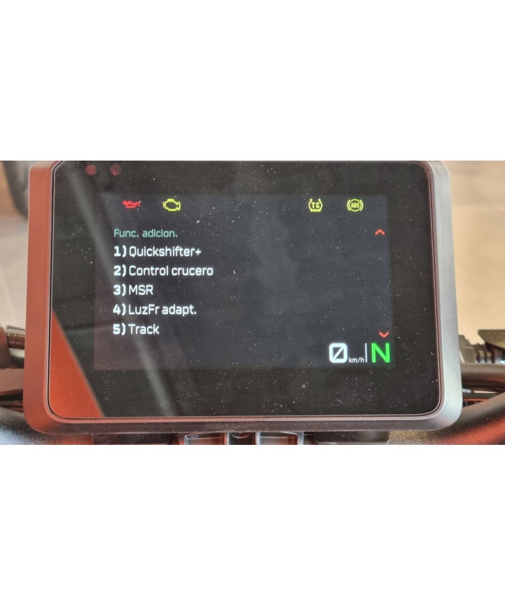 KTM 990 Duke 2025 | 1,783 km | Orange | €12,490