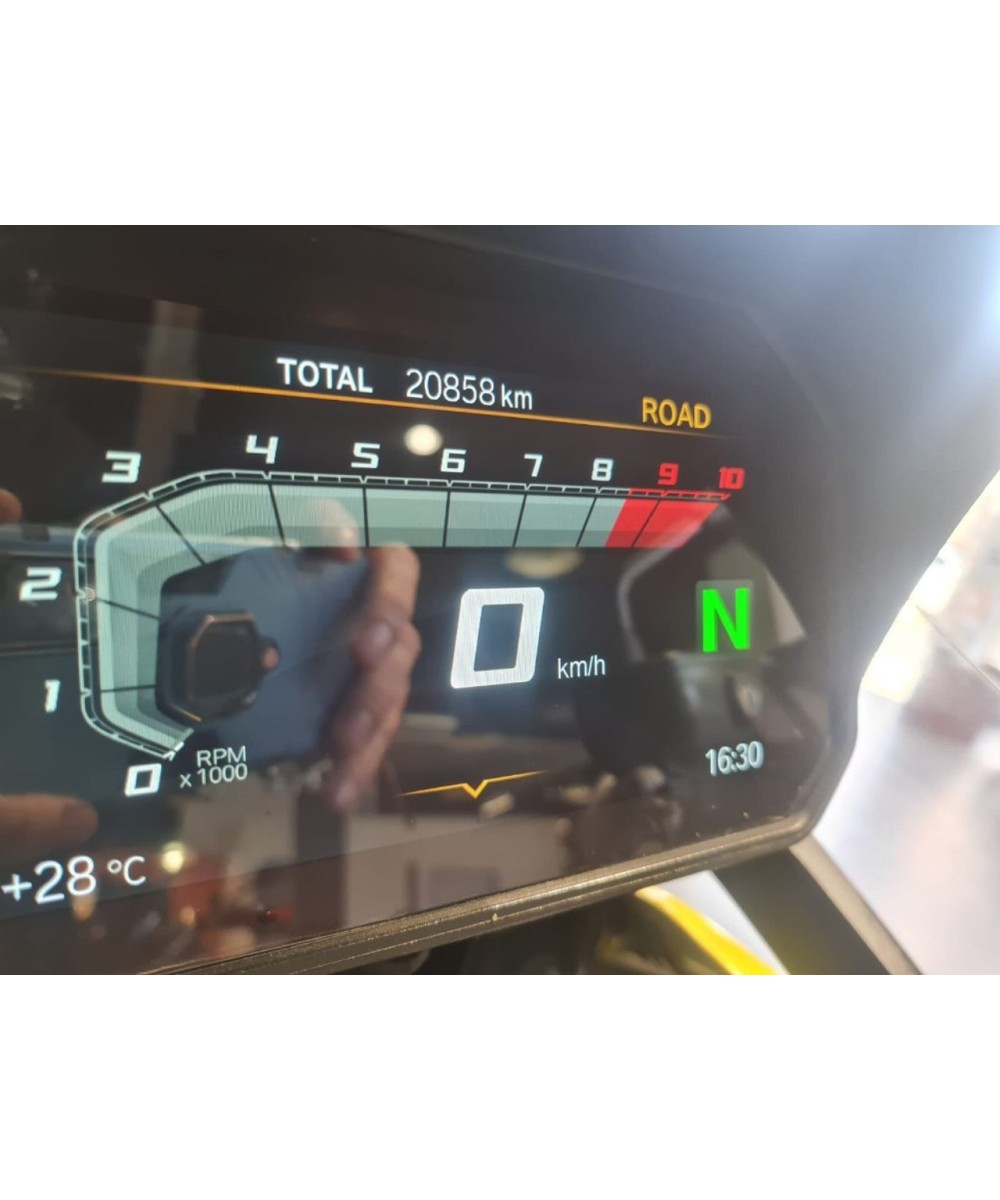 BMW F 750 GS 2020 | 20,900 km | Yellow | €7,799