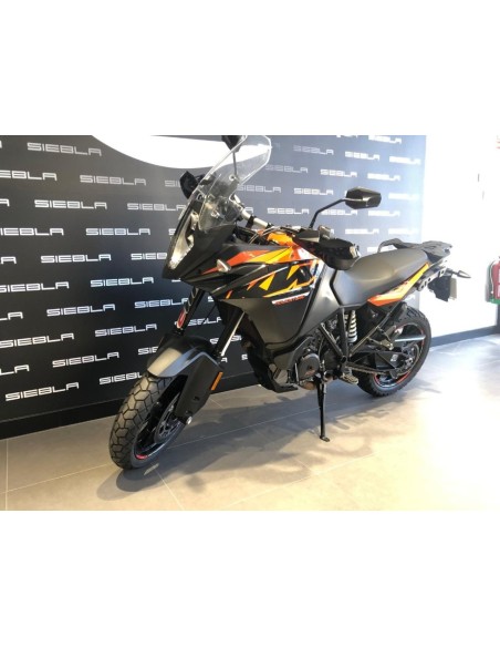 KTM 1090 Adventure 2017 | 65,400 km | Orange | €7,499