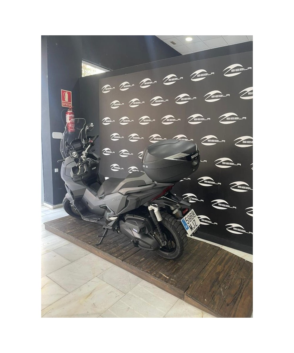 Honda X‑ADV 350 2023 | 15.873 km | Gris | 4.849€
