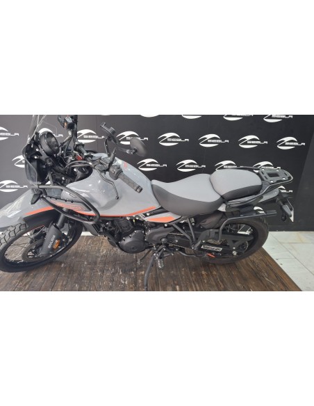 Royal Enfield Himalayan 2025 en Marbella | 9.248 km | 5.199 €