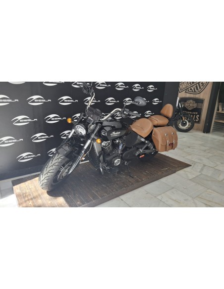 Indian Scout 2018 in Marbella | 6,936 km | 10,990 €