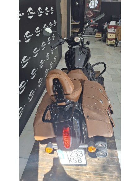 Indian Scout 2018 in Marbella | 6,936 km | 10,990 €