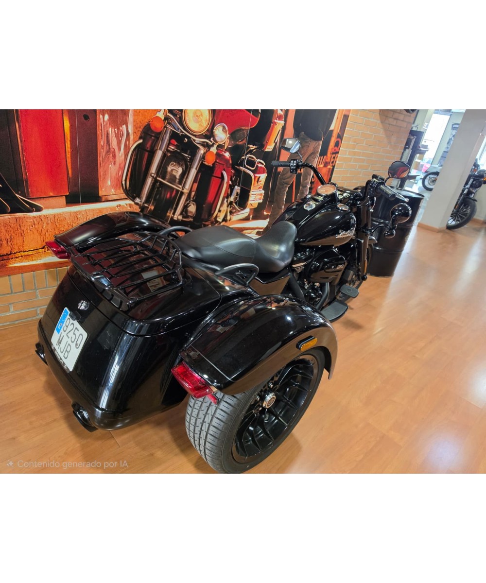 Harley-Davidson Freewheeler 2023 in Malaga | 31,900 km | 27,990 €