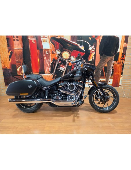 Harley-Davidson Softail Sport Glide 2022 en Málaga | 4.800 km | 17.990 €