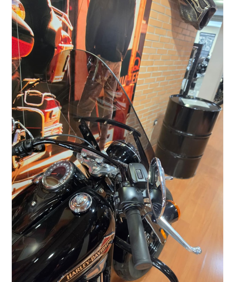 Harley-Davidson Softail Slim 2022 | 13.900 km | 18.490 €