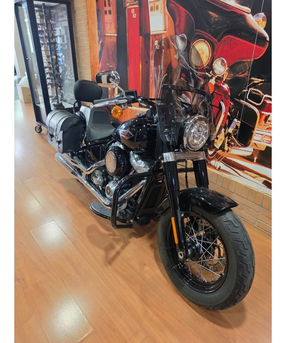 Harley-Davidson Softail Slim 2022 | 13.900 km | 18.490 €