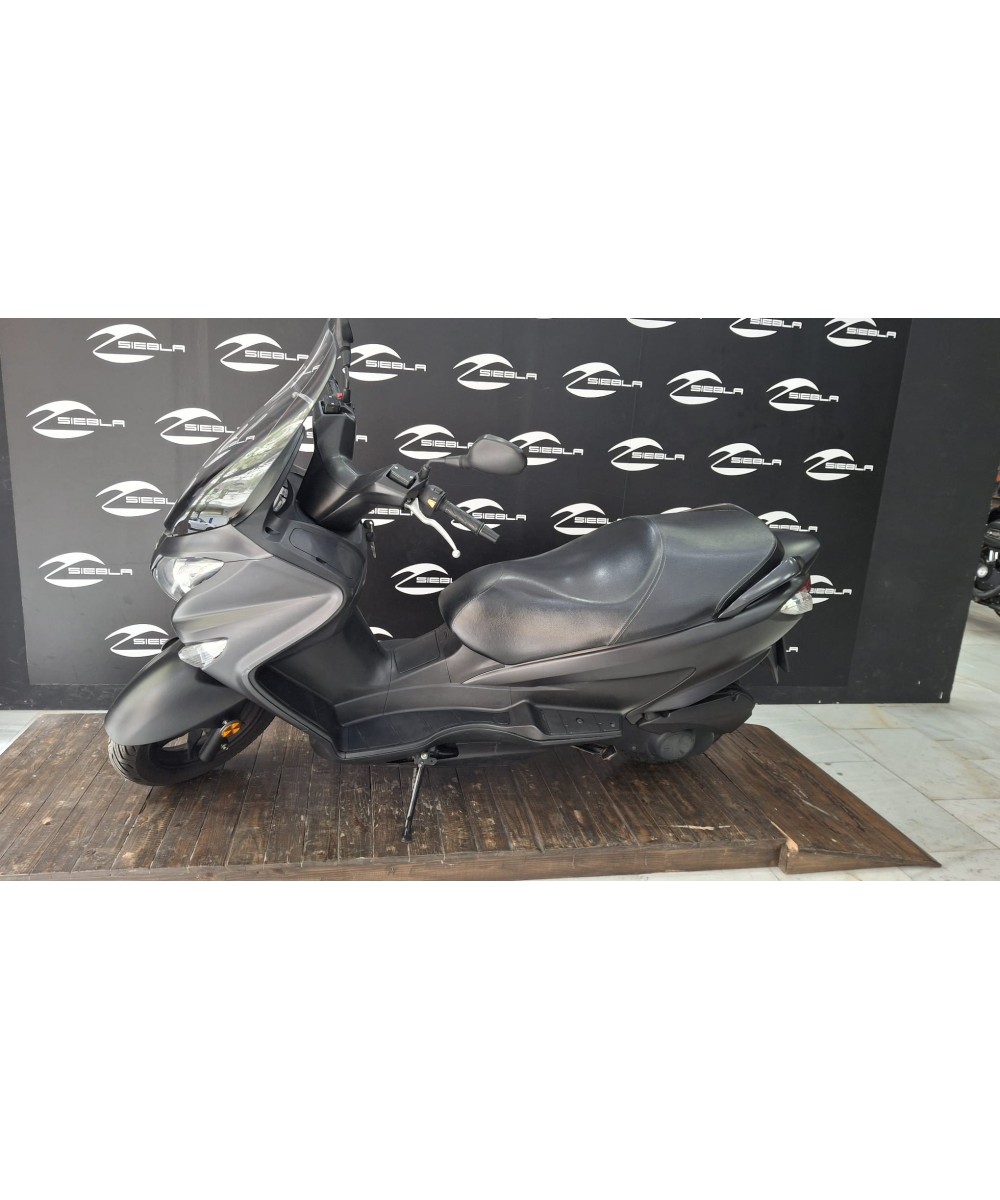 Suzuki Burgman 125 ABS 2018 | 25,000 km | €2,199
