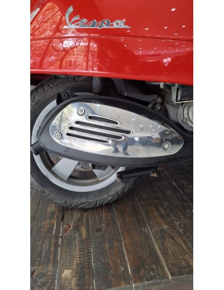 Vespa GTS 125 2007 | 14.187 km | 2.399 €