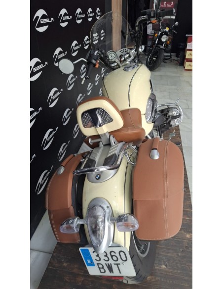 BMW R 1200 C 2002 | 27.829 km | €6,900