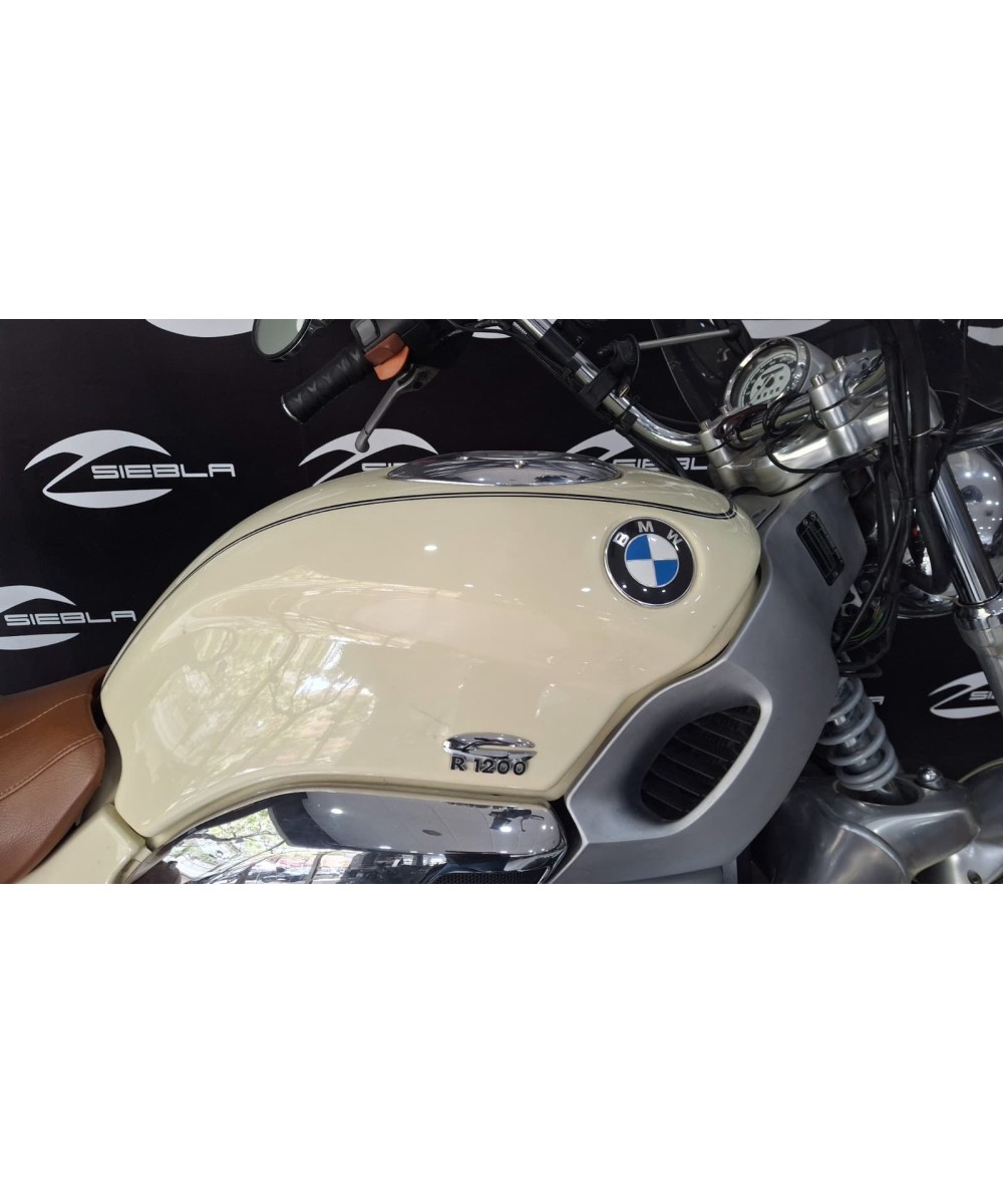 BMW R 1200 C 2002 | 27.829 km | €6,900