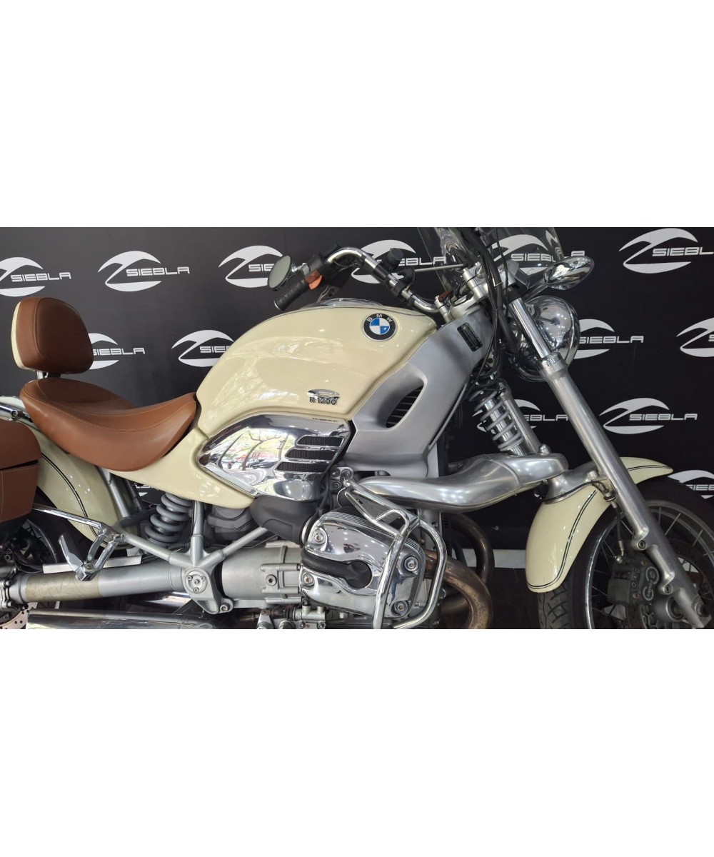 BMW R 1200 C 2002 | 27.829 km | €6,900