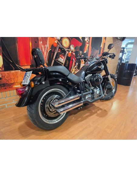 Harley-Davidson Fat Boy 2010 | 45,244 km | €15,290 | Extras Vance & Hines