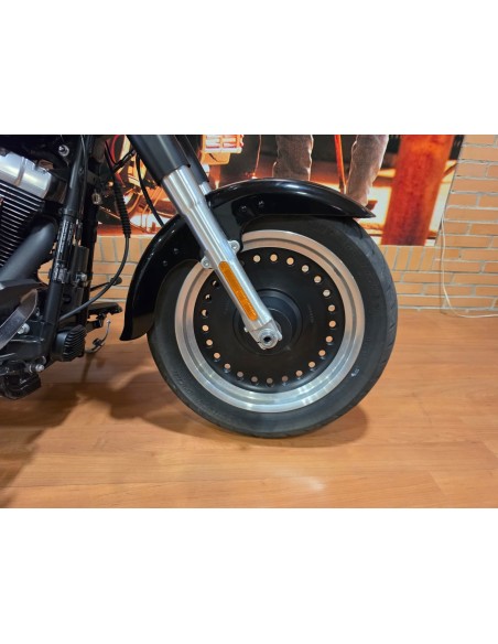 Harley-Davidson Fat Boy 2010 | 45,244 km | €15,290 | Extras Vance & Hines