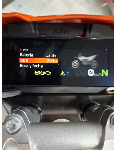 KTM 690 Enduro R 2026 | 293 km