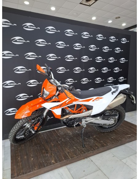 KTM 690 Enduro R 2026 | 293 km