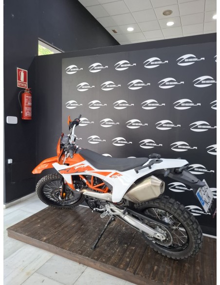 KTM 690 Enduro R 2026 | 293 km