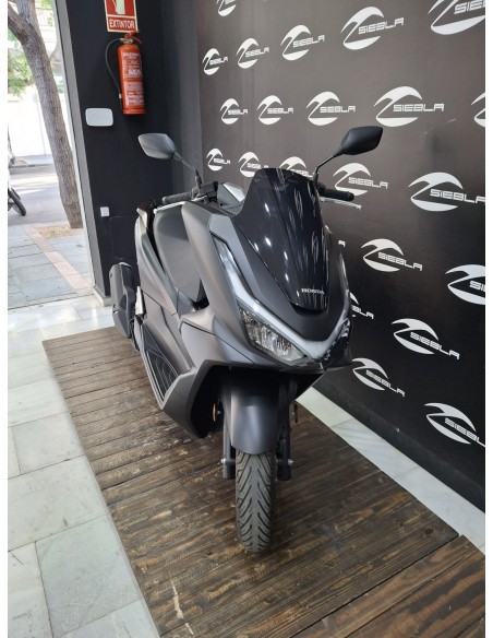 Honda PCX 125 DX 2025 | 5.888 km