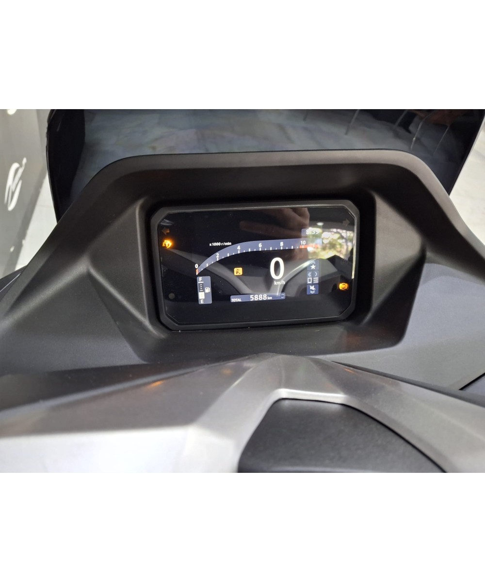 Honda PCX 125 DX 2025 | 5.888 km