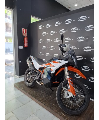 KTM 890 Adventure R | 7.481 km 2