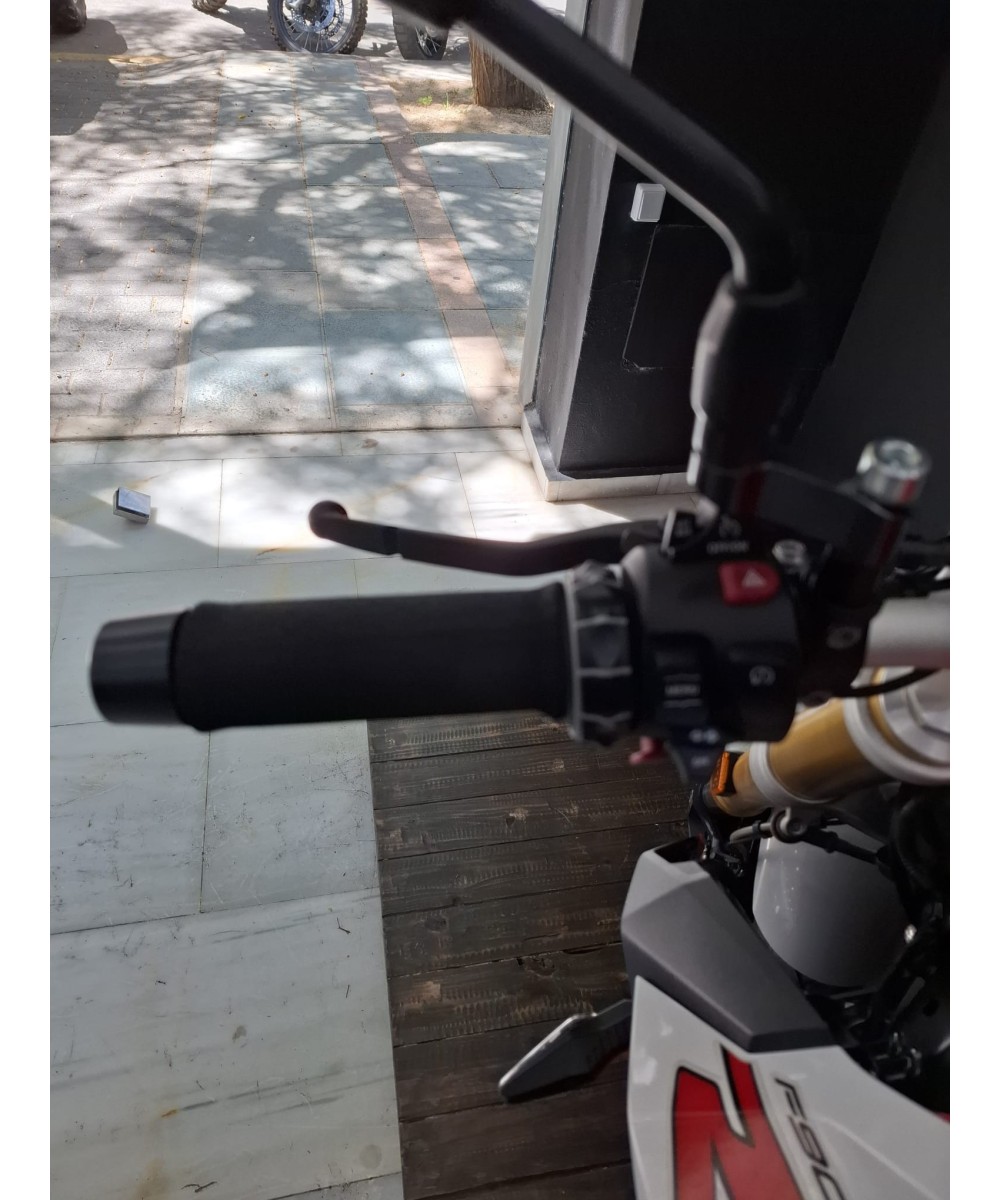BMW F 900 R 2020 | 27.990 km