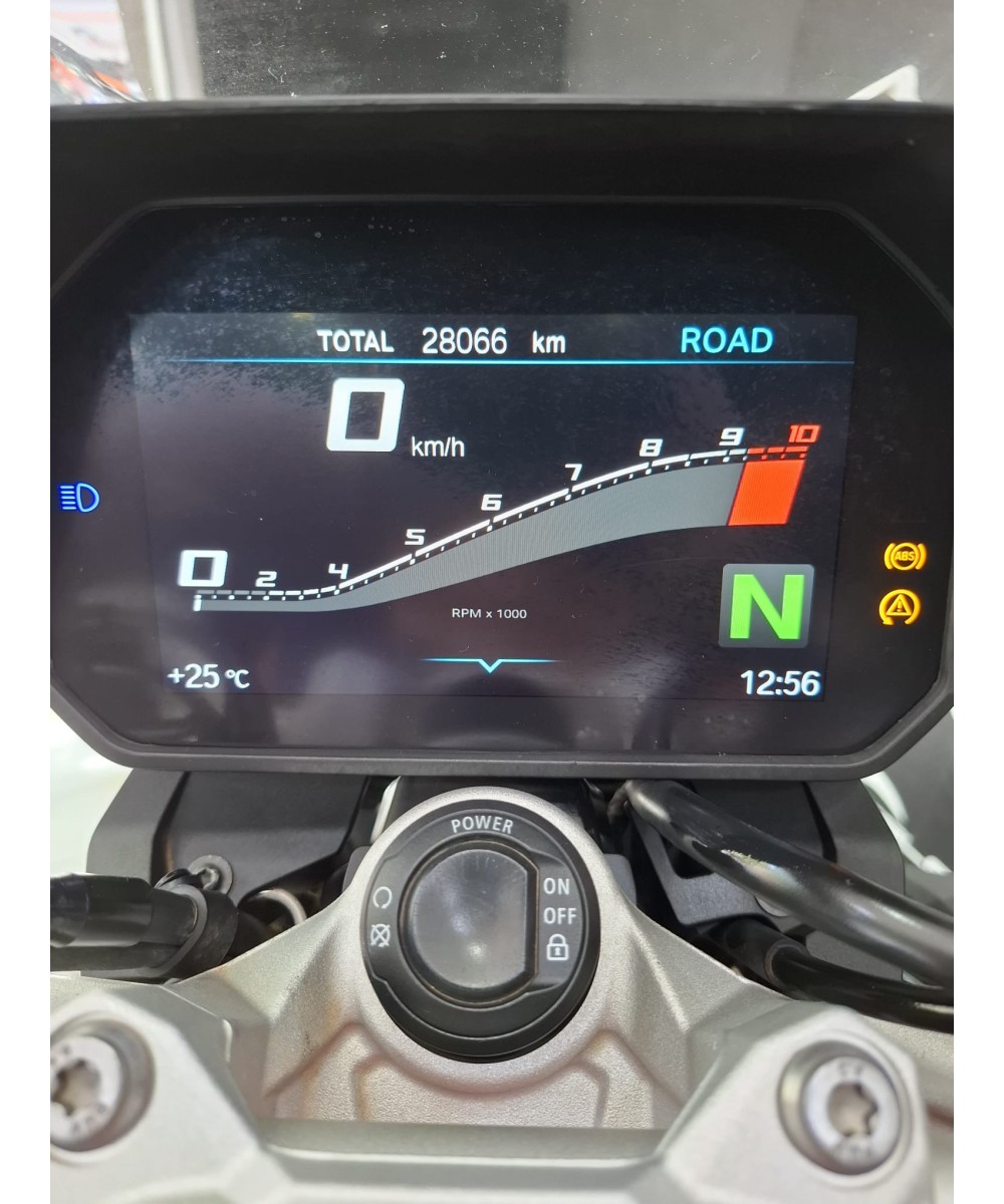 BMW F 900 R 2020 | 27.990 km