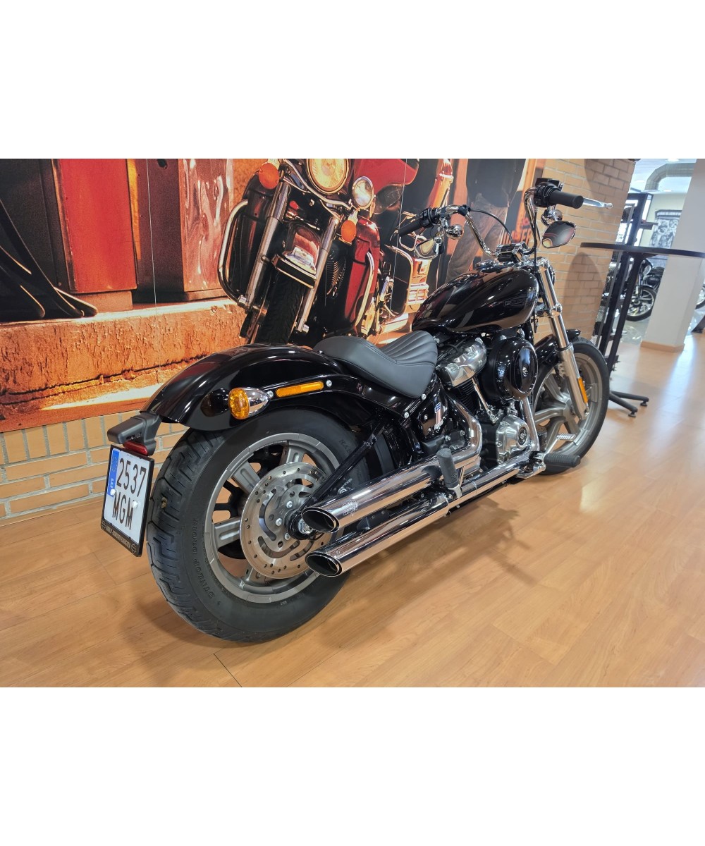 Harley-Davidson Softail Standard 2023 | 1.400 km
